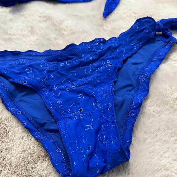 Pink Lilly Cobalt Blue Bikini Size Medium - Picture 2 of 5